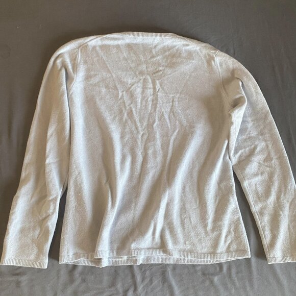 Cashmere V-Neck Sweater Bundle! - Picture 6 of 10